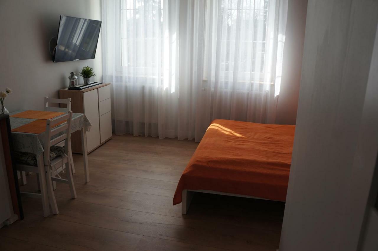 Apartamenty Z Klimatem Познань Экстерьер фото
